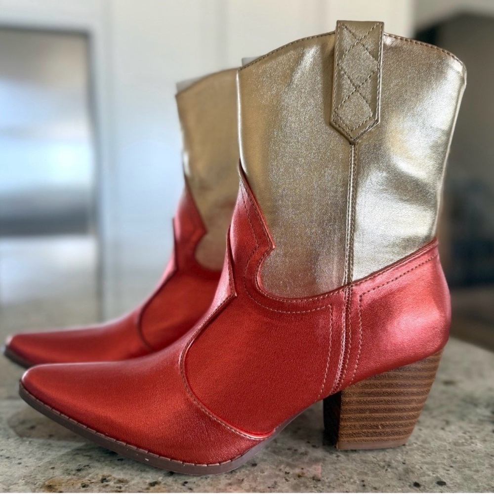 Coconuts by Matisse Metallic Orange and Gold Ombré Western Ankle Boots "NEW"